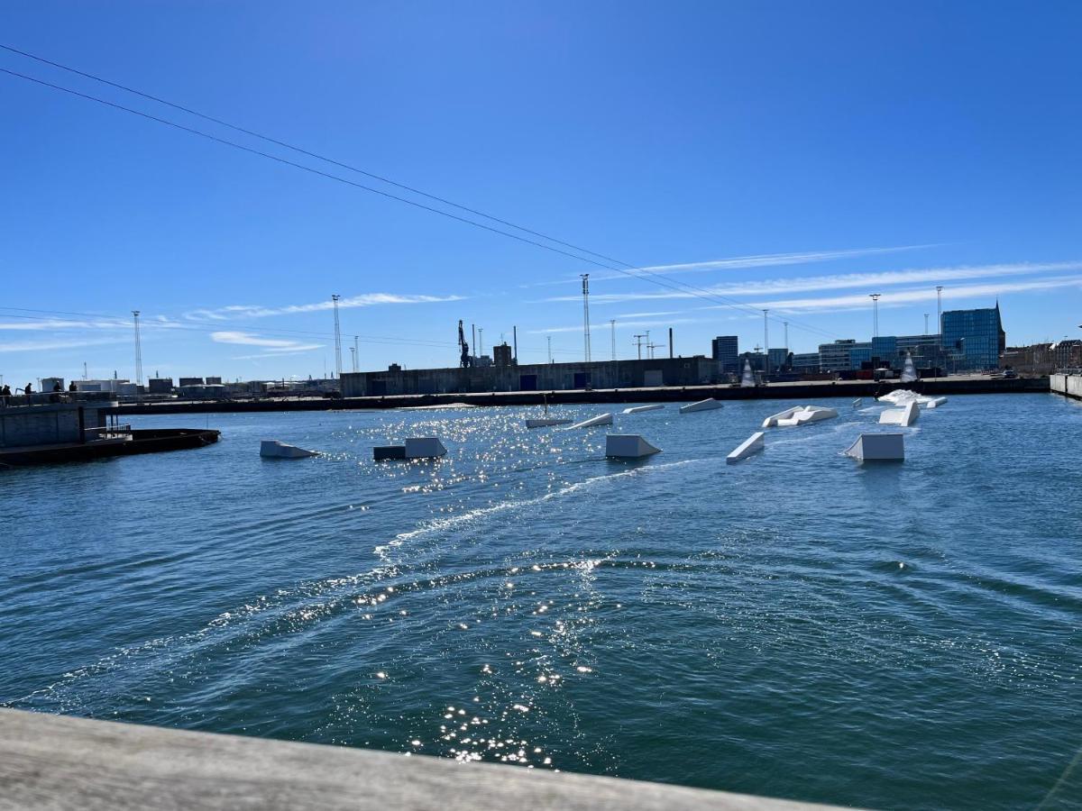 Apartment Directly To Seafront Of Bassin 7 With Big Balcony And Free Parking Århus Exterior foto